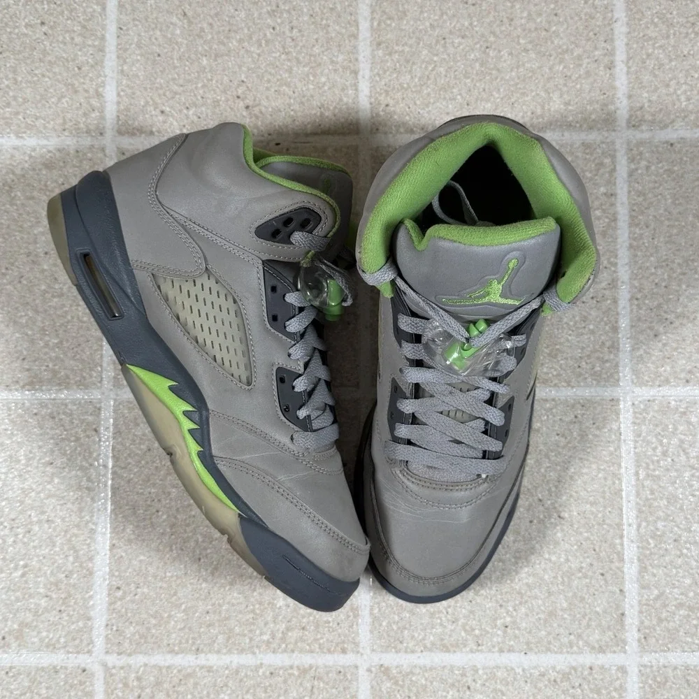 Jordan 5 Retro 